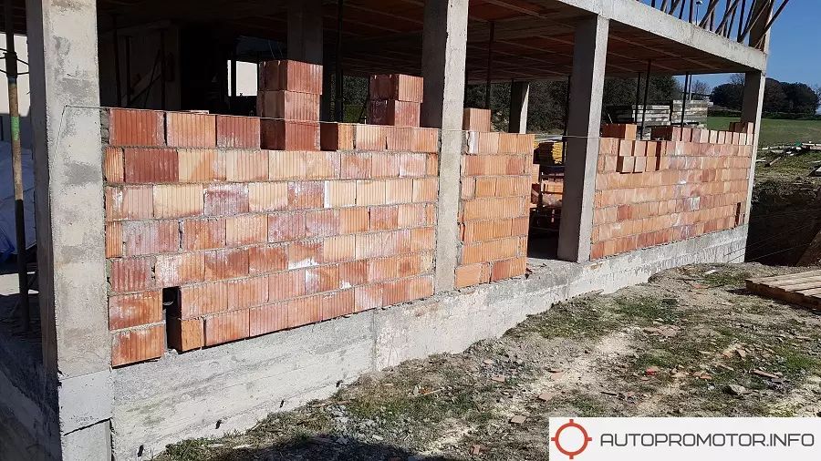 cuanto cuesta hacer una casa desde cero